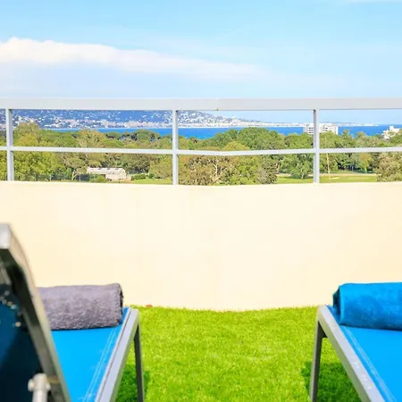 Duplex Avec Rooftop Et Vue Panoramique - Riou De L'argentiere شقة
