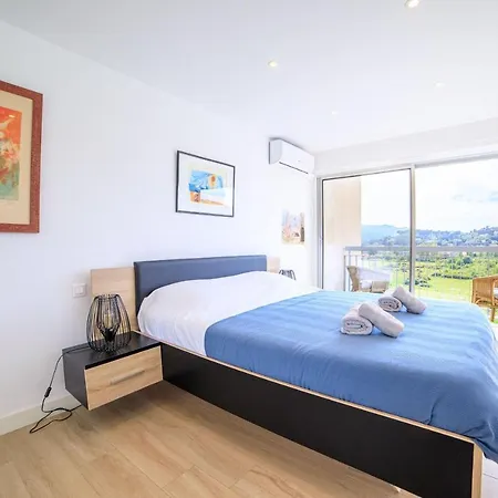 Duplex Avec Rooftop Et Vue Panoramique - Riou De L'argentiere