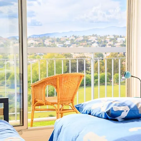 Lägenhet Duplex Avec Rooftop Et Vue Panoramique - Riou De L'argentiere *
